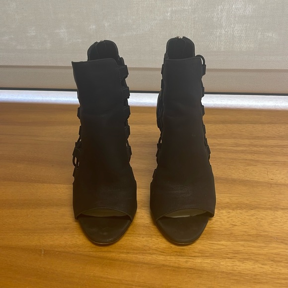 BCBGeneration Heels - Picture 2 of 8